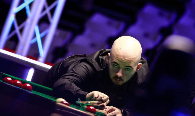 塔以其稳定 塔以其稳定