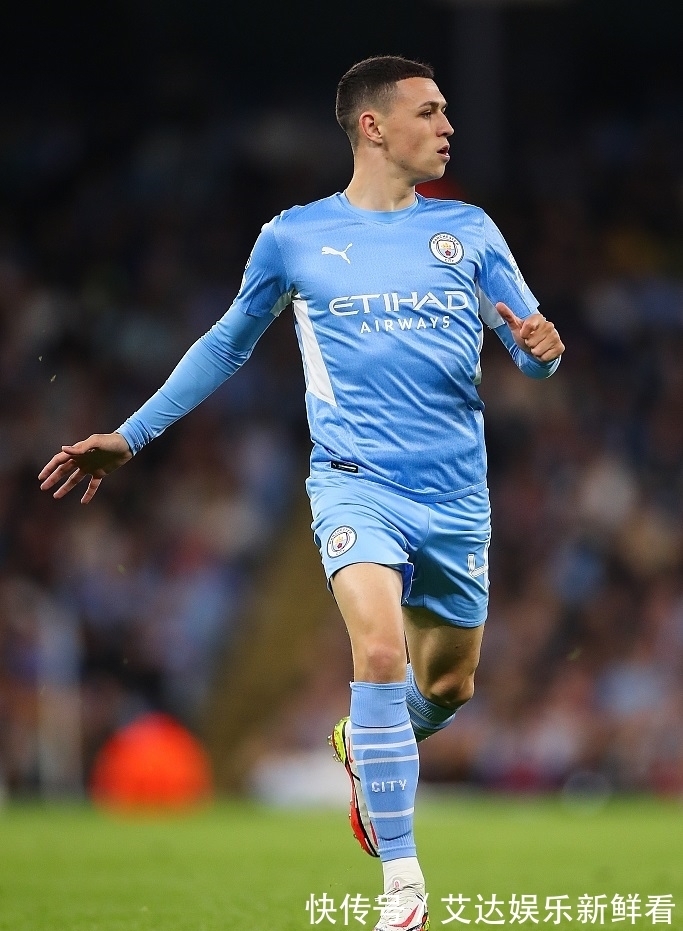 英尺外成功 英尺外成功