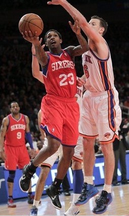 在转换进攻 在转换进攻