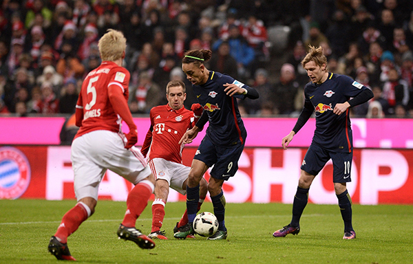 发球胜赛局 发球胜赛局