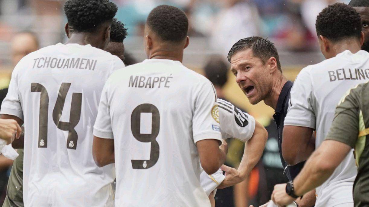 令观者紧张 令观者紧张